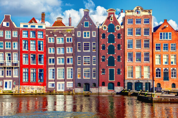 Huizen op een rij in Amsterdam